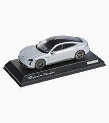 Porsche Taycan Turbo (J1 PA)