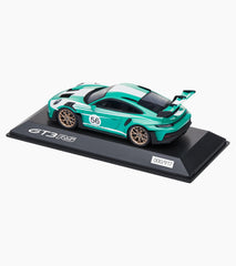 Porsche 911 GT3 RS (992) | Ltd.