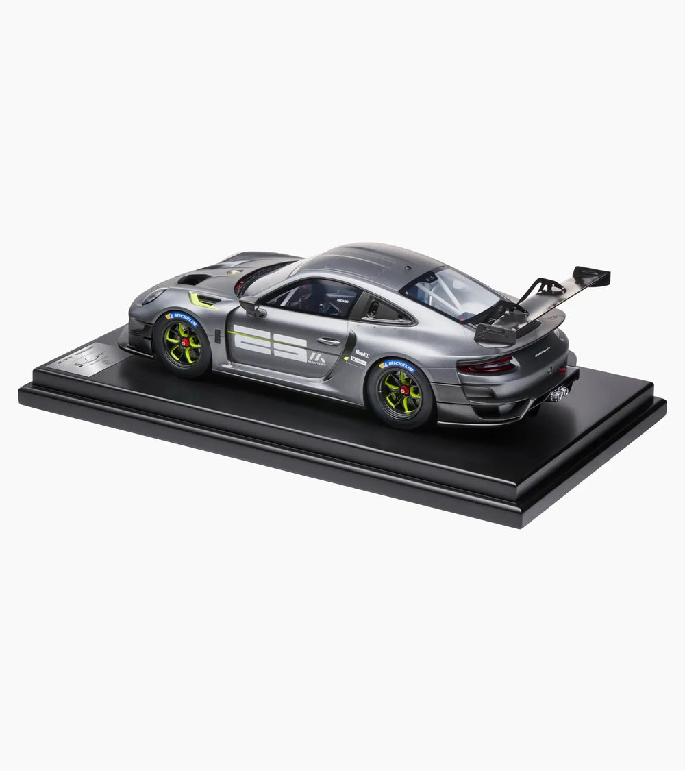 Porsche 911 GT2 RS Clubsport 25 | Ltd.